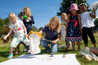 Children with sweep net