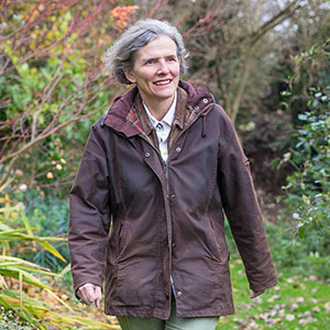 Dr Caroline Jessell