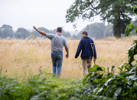 Farmer and advisor